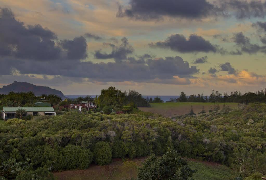 Castaway Norfolk Island Hotel Burnt Pine Exterior photo